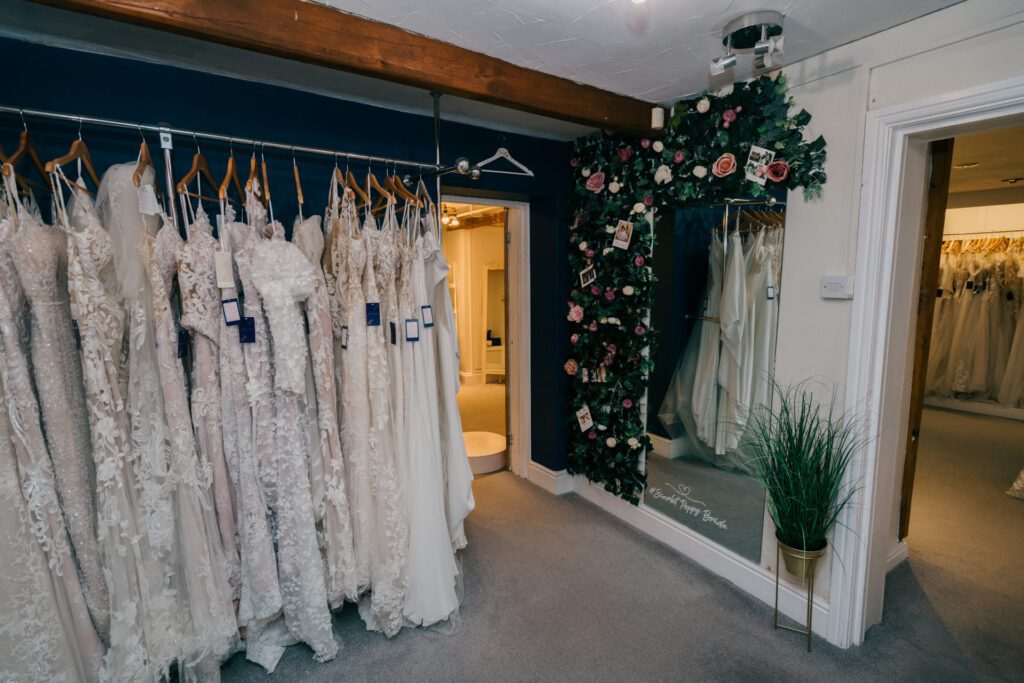  - Scarlet Poppy Bridal Boutique - Scarlet Poppy Bridal Boutique