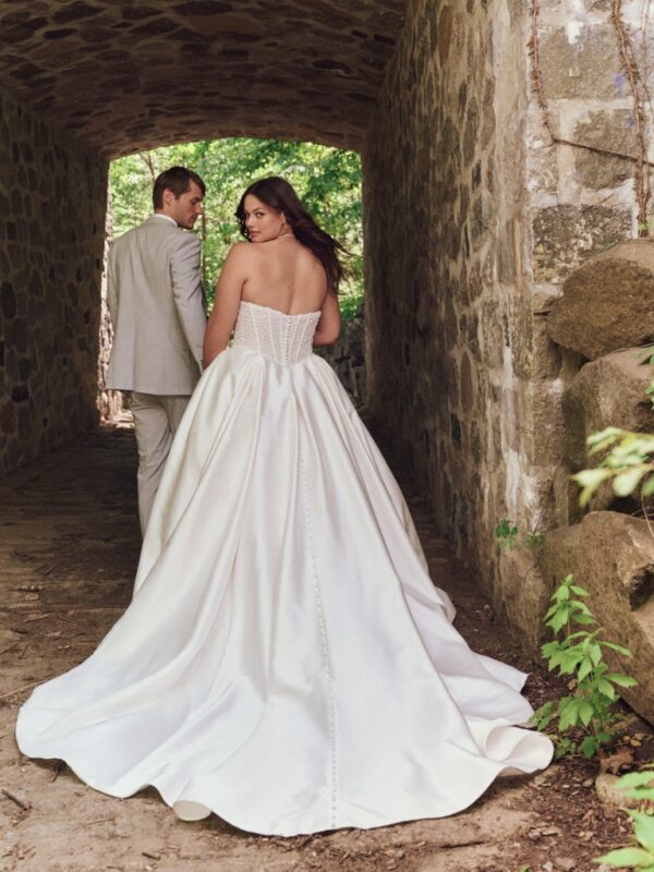  - Scarlet Poppy Bridal Boutique