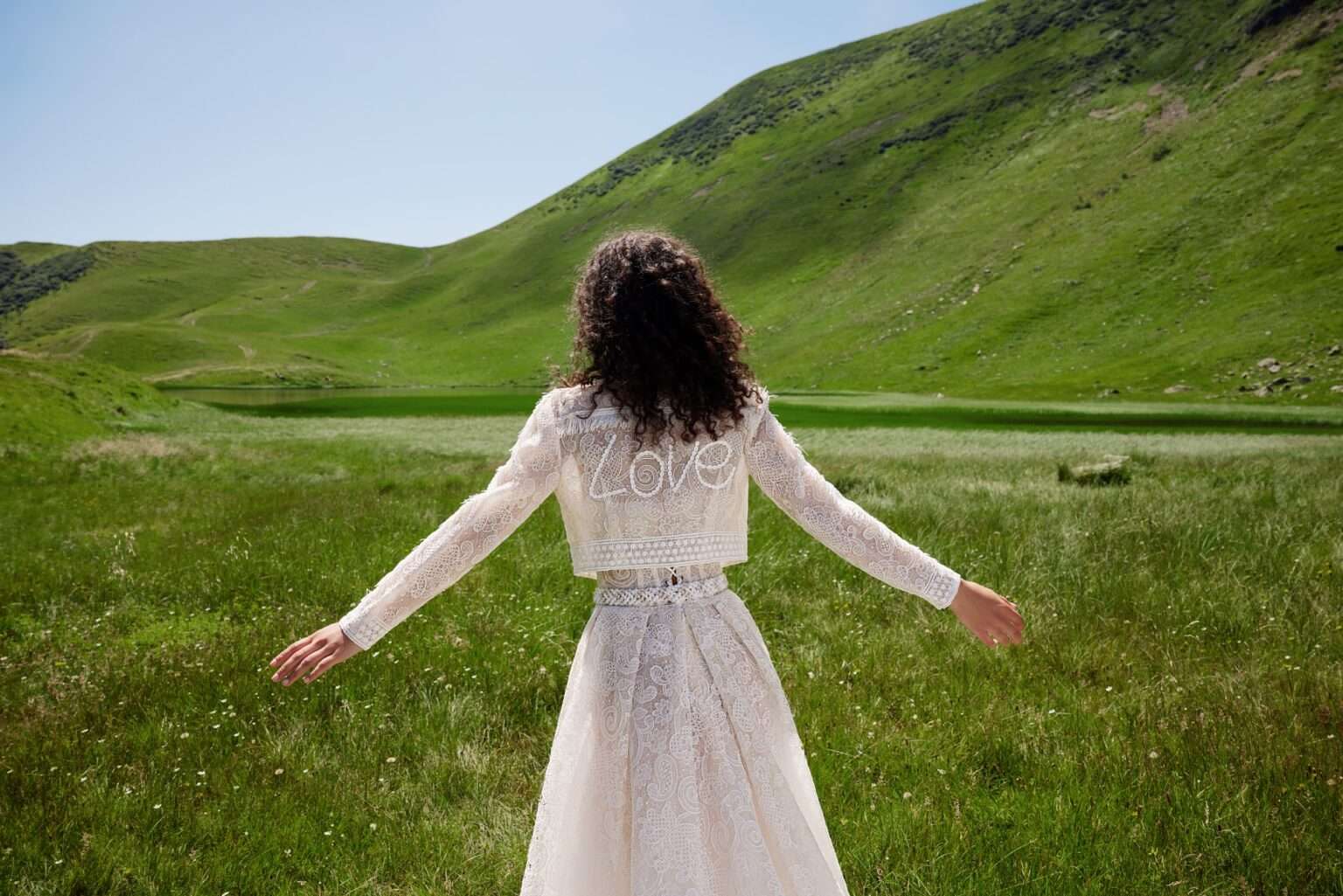 Sfumato - Scarlet Poppy Bridal Boutique