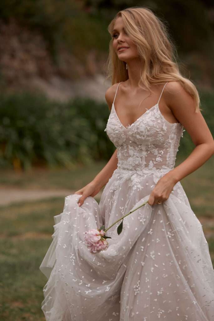 Madi Lane Cate (Lined) Ivory/Latte Size 16 Madi Lane Cate (Lined) Ivory/Latte Size 16 - Image 5